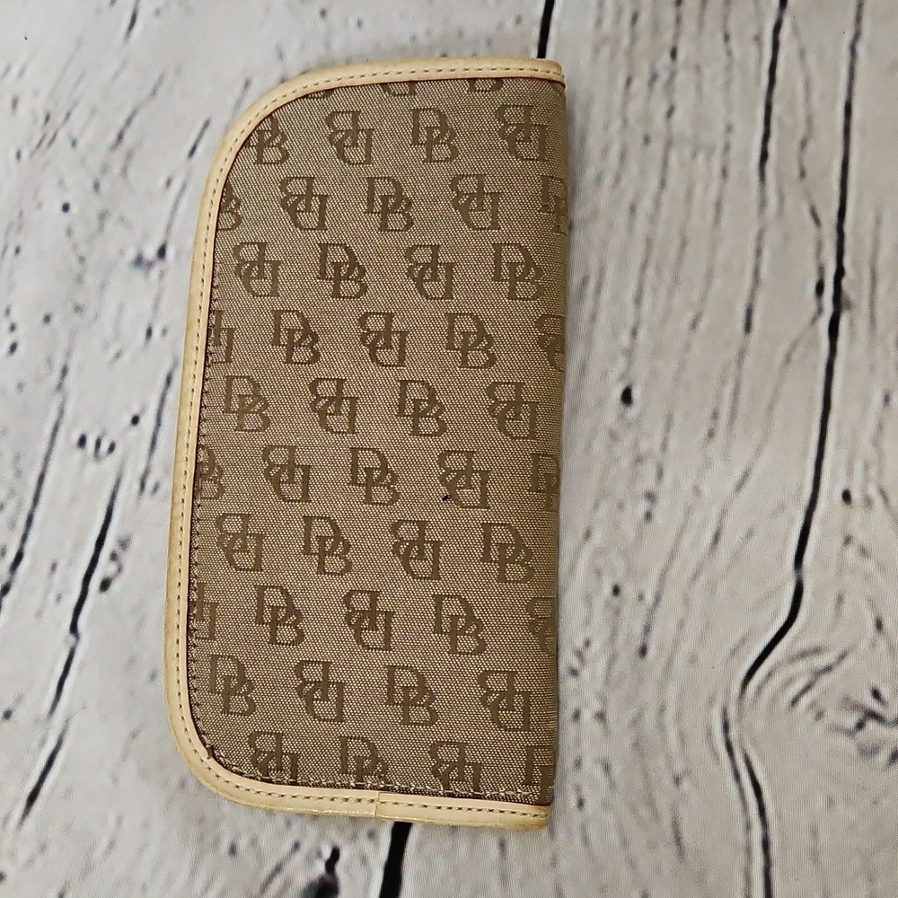 Dooney & Bourke Tan Canvas Eyeglass Case - Picture 2 of 3
